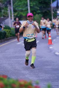 BIB: 5220
                            <button type="button" onclick="openModal(13072717)" class="btn btn-primary btn-sm float-right btn-popup" data-toggle="modal" data-target=".modal-high-quality">
                        <i class="fas fa-shopping-cart"></i> Add to Cart
                    </button>
                                            <button type="button" onclick="isThisMe(13072717, true)" class="btn btn-success btn-sm float-right btn-popup btn-isme hidden" data-toggle="tooltip" data-placement="bottom" title="นี่คือรูปของคุณใช่ไหม คลิกที่นี่เพื่อเอาเข้าอัลบั้ม">
                        <i class="fas fa-plus"></i> Add to album
                    </button>
                    <button type="button" onclick="isThisMe(13072717, false)" class="btn btn-warning btn-sm float-right btn-popup btn-isnotme hidden">
                        <i class="fas fa-ban"></i> Remove from album
                    </button>