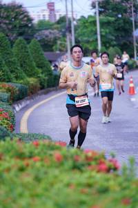 BIB: 1122, 1252
                            <button type="button" onclick="openModal(13073246)" class="btn btn-primary btn-sm float-right btn-popup" data-toggle="modal" data-target=".modal-high-quality">
                        <i class="fas fa-shopping-cart"></i> Add to Cart
                    </button>
                                            <button type="button" onclick="isThisMe(13073246, true)" class="btn btn-success btn-sm float-right btn-popup btn-isme hidden" data-toggle="tooltip" data-placement="bottom" title="นี่คือรูปของคุณใช่ไหม คลิกที่นี่เพื่อเอาเข้าอัลบั้ม">
                        <i class="fas fa-plus"></i> Add to album
                    </button>
                    <button type="button" onclick="isThisMe(13073246, false)" class="btn btn-warning btn-sm float-right btn-popup btn-isnotme hidden">
                        <i class="fas fa-ban"></i> Remove from album
                    </button>