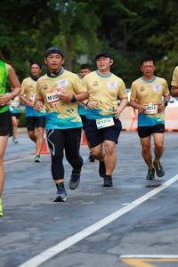 BIB: 2212, 5314
                            <button type="button" onclick="openModal(13094984)" class="btn btn-primary btn-sm float-right btn-popup" data-toggle="modal" data-target=".modal-high-quality">
                        <i class="fas fa-shopping-cart"></i> Add to Cart
                    </button>
                                            <button type="button" onclick="isThisMe(13094984, true)" class="btn btn-success btn-sm float-right btn-popup btn-isme hidden" data-toggle="tooltip" data-placement="bottom" title="นี่คือรูปของคุณใช่ไหม คลิกที่นี่เพื่อเอาเข้าอัลบั้ม">
                        <i class="fas fa-plus"></i> Add to album
                    </button>
                    <button type="button" onclick="isThisMe(13094984, false)" class="btn btn-warning btn-sm float-right btn-popup btn-isnotme hidden">
                        <i class="fas fa-ban"></i> Remove from album
                    </button>