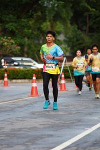 BIB: 3079, 1122
                            <button type="button" onclick="openModal(13094399)" class="btn btn-primary btn-sm float-right btn-popup" data-toggle="modal" data-target=".modal-high-quality">
                        <i class="fas fa-shopping-cart"></i> Add to Cart
                    </button>
                                            <button type="button" onclick="isThisMe(13094399, true)" class="btn btn-success btn-sm float-right btn-popup btn-isme hidden" data-toggle="tooltip" data-placement="bottom" title="นี่คือรูปของคุณใช่ไหม คลิกที่นี่เพื่อเอาเข้าอัลบั้ม">
                        <i class="fas fa-plus"></i> Add to album
                    </button>
                    <button type="button" onclick="isThisMe(13094399, false)" class="btn btn-warning btn-sm float-right btn-popup btn-isnotme hidden">
                        <i class="fas fa-ban"></i> Remove from album
                    </button>