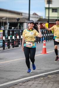 BIB: 118, 1190
                            <button type="button" onclick="openModal(13094344)" class="btn btn-primary btn-sm float-right btn-popup" data-toggle="modal" data-target=".modal-high-quality">
                        <i class="fas fa-shopping-cart"></i> Add to Cart
                    </button>
                                            <button type="button" onclick="isThisMe(13094344, true)" class="btn btn-success btn-sm float-right btn-popup btn-isme hidden" data-toggle="tooltip" data-placement="bottom" title="นี่คือรูปของคุณใช่ไหม คลิกที่นี่เพื่อเอาเข้าอัลบั้ม">
                        <i class="fas fa-plus"></i> Add to album
                    </button>
                    <button type="button" onclick="isThisMe(13094344, false)" class="btn btn-warning btn-sm float-right btn-popup btn-isnotme hidden">
                        <i class="fas fa-ban"></i> Remove from album
                    </button>