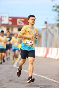 BIB: 1290
                            <button type="button" onclick="openModal(13143321)" class="btn btn-primary btn-sm float-right btn-popup" data-toggle="modal" data-target=".modal-high-quality">
                        <i class="fas fa-shopping-cart"></i> Add to Cart
                    </button>
                                            <button type="button" onclick="isThisMe(13143321, true)" class="btn btn-success btn-sm float-right btn-popup btn-isme hidden" data-toggle="tooltip" data-placement="bottom" title="นี่คือรูปของคุณใช่ไหม คลิกที่นี่เพื่อเอาเข้าอัลบั้ม">
                        <i class="fas fa-plus"></i> Add to album
                    </button>
                    <button type="button" onclick="isThisMe(13143321, false)" class="btn btn-warning btn-sm float-right btn-popup btn-isnotme hidden">
                        <i class="fas fa-ban"></i> Remove from album
                    </button>