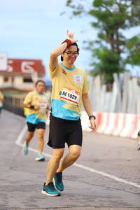 BIB: 1029
                            <button type="button" onclick="openModal(13143560)" class="btn btn-primary btn-sm float-right btn-popup" data-toggle="modal" data-target=".modal-high-quality">
                        <i class="fas fa-shopping-cart"></i> Add to Cart
                    </button>
                                            <button type="button" onclick="isThisMe(13143560, true)" class="btn btn-success btn-sm float-right btn-popup btn-isme hidden" data-toggle="tooltip" data-placement="bottom" title="นี่คือรูปของคุณใช่ไหม คลิกที่นี่เพื่อเอาเข้าอัลบั้ม">
                        <i class="fas fa-plus"></i> Add to album
                    </button>
                    <button type="button" onclick="isThisMe(13143560, false)" class="btn btn-warning btn-sm float-right btn-popup btn-isnotme hidden">
                        <i class="fas fa-ban"></i> Remove from album
                    </button>