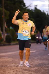 BIB: 2103
                            <button type="button" onclick="openModal(13141756)" class="btn btn-primary btn-sm float-right btn-popup" data-toggle="modal" data-target=".modal-high-quality">
                        <i class="fas fa-shopping-cart"></i> Add to Cart
                    </button>
                                            <button type="button" onclick="isThisMe(13141756, true)" class="btn btn-success btn-sm float-right btn-popup btn-isme hidden" data-toggle="tooltip" data-placement="bottom" title="นี่คือรูปของคุณใช่ไหม คลิกที่นี่เพื่อเอาเข้าอัลบั้ม">
                        <i class="fas fa-plus"></i> Add to album
                    </button>
                    <button type="button" onclick="isThisMe(13141756, false)" class="btn btn-warning btn-sm float-right btn-popup btn-isnotme hidden">
                        <i class="fas fa-ban"></i> Remove from album
                    </button>