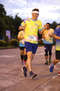 BIB: 2291
                            <button type="button" onclick="openModal(13141775)" class="btn btn-primary btn-sm float-right btn-popup" data-toggle="modal" data-target=".modal-high-quality">
                        <i class="fas fa-shopping-cart"></i> Add to Cart
                    </button>
                                            <button type="button" onclick="isThisMe(13141775, true)" class="btn btn-success btn-sm float-right btn-popup btn-isme hidden" data-toggle="tooltip" data-placement="bottom" title="นี่คือรูปของคุณใช่ไหม คลิกที่นี่เพื่อเอาเข้าอัลบั้ม">
                        <i class="fas fa-plus"></i> Add to album
                    </button>
                    <button type="button" onclick="isThisMe(13141775, false)" class="btn btn-warning btn-sm float-right btn-popup btn-isnotme hidden">
                        <i class="fas fa-ban"></i> Remove from album
                    </button>