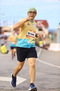 BIB: 1040
                            <button type="button" onclick="openModal(13143319)" class="btn btn-primary btn-sm float-right btn-popup" data-toggle="modal" data-target=".modal-high-quality">
                        <i class="fas fa-shopping-cart"></i> Add to Cart
                    </button>
                                            <button type="button" onclick="isThisMe(13143319, true)" class="btn btn-success btn-sm float-right btn-popup btn-isme hidden" data-toggle="tooltip" data-placement="bottom" title="นี่คือรูปของคุณใช่ไหม คลิกที่นี่เพื่อเอาเข้าอัลบั้ม">
                        <i class="fas fa-plus"></i> Add to album
                    </button>
                    <button type="button" onclick="isThisMe(13143319, false)" class="btn btn-warning btn-sm float-right btn-popup btn-isnotme hidden">
                        <i class="fas fa-ban"></i> Remove from album
                    </button>