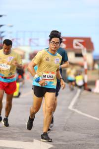 BIB: 2232, 1253
                            <button type="button" onclick="openModal(13143330)" class="btn btn-primary btn-sm float-right btn-popup" data-toggle="modal" data-target=".modal-high-quality">
                        <i class="fas fa-shopping-cart"></i> Add to Cart
                    </button>
                                            <button type="button" onclick="isThisMe(13143330, true)" class="btn btn-success btn-sm float-right btn-popup btn-isme hidden" data-toggle="tooltip" data-placement="bottom" title="นี่คือรูปของคุณใช่ไหม คลิกที่นี่เพื่อเอาเข้าอัลบั้ม">
                        <i class="fas fa-plus"></i> Add to album
                    </button>
                    <button type="button" onclick="isThisMe(13143330, false)" class="btn btn-warning btn-sm float-right btn-popup btn-isnotme hidden">
                        <i class="fas fa-ban"></i> Remove from album
                    </button>