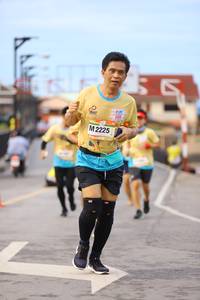 BIB: 2225
                            <button type="button" onclick="openModal(13143617)" class="btn btn-primary btn-sm float-right btn-popup" data-toggle="modal" data-target=".modal-high-quality">
                        <i class="fas fa-shopping-cart"></i> Add to Cart
                    </button>
                                            <button type="button" onclick="isThisMe(13143617, true)" class="btn btn-success btn-sm float-right btn-popup btn-isme hidden" data-toggle="tooltip" data-placement="bottom" title="นี่คือรูปของคุณใช่ไหม คลิกที่นี่เพื่อเอาเข้าอัลบั้ม">
                        <i class="fas fa-plus"></i> Add to album
                    </button>
                    <button type="button" onclick="isThisMe(13143617, false)" class="btn btn-warning btn-sm float-right btn-popup btn-isnotme hidden">
                        <i class="fas fa-ban"></i> Remove from album
                    </button>