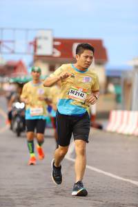 BIB: 2142
                            <button type="button" onclick="openModal(13143440)" class="btn btn-primary btn-sm float-right btn-popup" data-toggle="modal" data-target=".modal-high-quality">
                        <i class="fas fa-shopping-cart"></i> Add to Cart
                    </button>
                                            <button type="button" onclick="isThisMe(13143440, true)" class="btn btn-success btn-sm float-right btn-popup btn-isme hidden" data-toggle="tooltip" data-placement="bottom" title="นี่คือรูปของคุณใช่ไหม คลิกที่นี่เพื่อเอาเข้าอัลบั้ม">
                        <i class="fas fa-plus"></i> Add to album
                    </button>
                    <button type="button" onclick="isThisMe(13143440, false)" class="btn btn-warning btn-sm float-right btn-popup btn-isnotme hidden">
                        <i class="fas fa-ban"></i> Remove from album
                    </button>