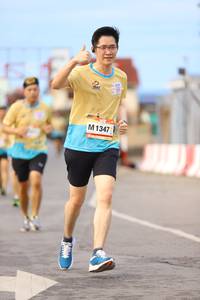 BIB: 1347
                            <button type="button" onclick="openModal(13143291)" class="btn btn-primary btn-sm float-right btn-popup" data-toggle="modal" data-target=".modal-high-quality">
                        <i class="fas fa-shopping-cart"></i> Add to Cart
                    </button>
                                            <button type="button" onclick="isThisMe(13143291, true)" class="btn btn-success btn-sm float-right btn-popup btn-isme hidden" data-toggle="tooltip" data-placement="bottom" title="นี่คือรูปของคุณใช่ไหม คลิกที่นี่เพื่อเอาเข้าอัลบั้ม">
                        <i class="fas fa-plus"></i> Add to album
                    </button>
                    <button type="button" onclick="isThisMe(13143291, false)" class="btn btn-warning btn-sm float-right btn-popup btn-isnotme hidden">
                        <i class="fas fa-ban"></i> Remove from album
                    </button>