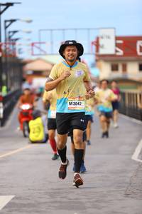 BIB: 3042
                            <button type="button" onclick="openModal(13143568)" class="btn btn-primary btn-sm float-right btn-popup" data-toggle="modal" data-target=".modal-high-quality">
                        <i class="fas fa-shopping-cart"></i> Add to Cart
                    </button>
                                            <button type="button" onclick="isThisMe(13143568, true)" class="btn btn-success btn-sm float-right btn-popup btn-isme hidden" data-toggle="tooltip" data-placement="bottom" title="นี่คือรูปของคุณใช่ไหม คลิกที่นี่เพื่อเอาเข้าอัลบั้ม">
                        <i class="fas fa-plus"></i> Add to album
                    </button>
                    <button type="button" onclick="isThisMe(13143568, false)" class="btn btn-warning btn-sm float-right btn-popup btn-isnotme hidden">
                        <i class="fas fa-ban"></i> Remove from album
                    </button>