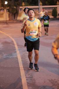 BIB: 2142
                            <button type="button" onclick="openModal(13124342)" class="btn btn-primary btn-sm float-right btn-popup" data-toggle="modal" data-target=".modal-high-quality">
                        <i class="fas fa-shopping-cart"></i> Add to Cart
                    </button>
                                            <button type="button" onclick="isThisMe(13124342, true)" class="btn btn-success btn-sm float-right btn-popup btn-isme hidden" data-toggle="tooltip" data-placement="bottom" title="นี่คือรูปของคุณใช่ไหม คลิกที่นี่เพื่อเอาเข้าอัลบั้ม">
                        <i class="fas fa-plus"></i> Add to album
                    </button>
                    <button type="button" onclick="isThisMe(13124342, false)" class="btn btn-warning btn-sm float-right btn-popup btn-isnotme hidden">
                        <i class="fas fa-ban"></i> Remove from album
                    </button>