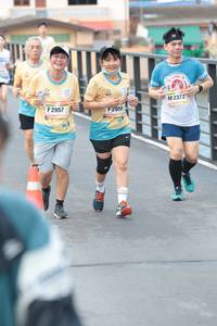 BIB: 2957, 2372, 2958
                            <button type="button" onclick="openModal(13104358)" class="btn btn-primary btn-sm float-right btn-popup" data-toggle="modal" data-target=".modal-high-quality">
                        <i class="fas fa-shopping-cart"></i> Add to Cart
                    </button>
                                            <button type="button" onclick="isThisMe(13104358, true)" class="btn btn-success btn-sm float-right btn-popup btn-isme hidden" data-toggle="tooltip" data-placement="bottom" title="นี่คือรูปของคุณใช่ไหม คลิกที่นี่เพื่อเอาเข้าอัลบั้ม">
                        <i class="fas fa-plus"></i> Add to album
                    </button>
                    <button type="button" onclick="isThisMe(13104358, false)" class="btn btn-warning btn-sm float-right btn-popup btn-isnotme hidden">
                        <i class="fas fa-ban"></i> Remove from album
                    </button>