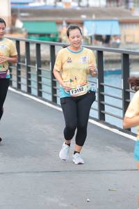 BIB: 3152
                            <button type="button" onclick="openModal(13104796)" class="btn btn-primary btn-sm float-right btn-popup" data-toggle="modal" data-target=".modal-high-quality">
                        <i class="fas fa-shopping-cart"></i> Add to Cart
                    </button>
                                            <button type="button" onclick="isThisMe(13104796, true)" class="btn btn-success btn-sm float-right btn-popup btn-isme hidden" data-toggle="tooltip" data-placement="bottom" title="นี่คือรูปของคุณใช่ไหม คลิกที่นี่เพื่อเอาเข้าอัลบั้ม">
                        <i class="fas fa-plus"></i> Add to album
                    </button>
                    <button type="button" onclick="isThisMe(13104796, false)" class="btn btn-warning btn-sm float-right btn-popup btn-isnotme hidden">
                        <i class="fas fa-ban"></i> Remove from album
                    </button>