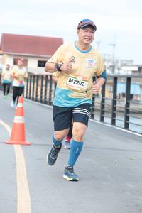 BIB: 2202
                            <button type="button" onclick="openModal(13104625)" class="btn btn-primary btn-sm float-right btn-popup" data-toggle="modal" data-target=".modal-high-quality">
                        <i class="fas fa-shopping-cart"></i> Add to Cart
                    </button>
                                            <button type="button" onclick="isThisMe(13104625, true)" class="btn btn-success btn-sm float-right btn-popup btn-isme hidden" data-toggle="tooltip" data-placement="bottom" title="นี่คือรูปของคุณใช่ไหม คลิกที่นี่เพื่อเอาเข้าอัลบั้ม">
                        <i class="fas fa-plus"></i> Add to album
                    </button>
                    <button type="button" onclick="isThisMe(13104625, false)" class="btn btn-warning btn-sm float-right btn-popup btn-isnotme hidden">
                        <i class="fas fa-ban"></i> Remove from album
                    </button>