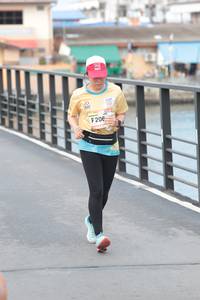 BIB: 206
                            <button type="button" onclick="openModal(13104187)" class="btn btn-primary btn-sm float-right btn-popup" data-toggle="modal" data-target=".modal-high-quality">
                        <i class="fas fa-shopping-cart"></i> Add to Cart
                    </button>
                                            <button type="button" onclick="isThisMe(13104187, true)" class="btn btn-success btn-sm float-right btn-popup btn-isme hidden" data-toggle="tooltip" data-placement="bottom" title="นี่คือรูปของคุณใช่ไหม คลิกที่นี่เพื่อเอาเข้าอัลบั้ม">
                        <i class="fas fa-plus"></i> Add to album
                    </button>
                    <button type="button" onclick="isThisMe(13104187, false)" class="btn btn-warning btn-sm float-right btn-popup btn-isnotme hidden">
                        <i class="fas fa-ban"></i> Remove from album
                    </button>