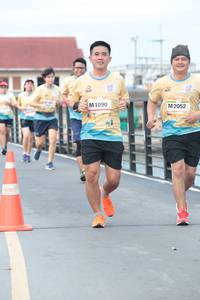 BIB: 1090, 2052
                            <button type="button" onclick="openModal(13104213)" class="btn btn-primary btn-sm float-right btn-popup" data-toggle="modal" data-target=".modal-high-quality">
                        <i class="fas fa-shopping-cart"></i> Add to Cart
                    </button>
                                            <button type="button" onclick="isThisMe(13104213, true)" class="btn btn-success btn-sm float-right btn-popup btn-isme hidden" data-toggle="tooltip" data-placement="bottom" title="นี่คือรูปของคุณใช่ไหม คลิกที่นี่เพื่อเอาเข้าอัลบั้ม">
                        <i class="fas fa-plus"></i> Add to album
                    </button>
                    <button type="button" onclick="isThisMe(13104213, false)" class="btn btn-warning btn-sm float-right btn-popup btn-isnotme hidden">
                        <i class="fas fa-ban"></i> Remove from album
                    </button>