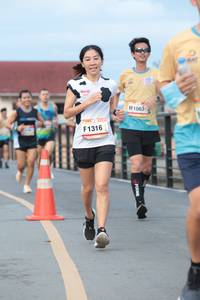 BIB: 1063, 1316
                            <button type="button" onclick="openModal(13120803)" class="btn btn-primary btn-sm float-right btn-popup" data-toggle="modal" data-target=".modal-high-quality">
                        <i class="fas fa-shopping-cart"></i> Add to Cart
                    </button>
                                            <button type="button" onclick="isThisMe(13120803, true)" class="btn btn-success btn-sm float-right btn-popup btn-isme hidden" data-toggle="tooltip" data-placement="bottom" title="นี่คือรูปของคุณใช่ไหม คลิกที่นี่เพื่อเอาเข้าอัลบั้ม">
                        <i class="fas fa-plus"></i> Add to album
                    </button>
                    <button type="button" onclick="isThisMe(13120803, false)" class="btn btn-warning btn-sm float-right btn-popup btn-isnotme hidden">
                        <i class="fas fa-ban"></i> Remove from album
                    </button>