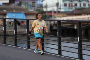 BIB: 1086
                            <button type="button" onclick="openModal(13106593)" class="btn btn-primary btn-sm float-right btn-popup" data-toggle="modal" data-target=".modal-high-quality">
                        <i class="fas fa-shopping-cart"></i> Add to Cart
                    </button>
                                            <button type="button" onclick="isThisMe(13106593, true)" class="btn btn-success btn-sm float-right btn-popup btn-isme hidden" data-toggle="tooltip" data-placement="bottom" title="นี่คือรูปของคุณใช่ไหม คลิกที่นี่เพื่อเอาเข้าอัลบั้ม">
                        <i class="fas fa-plus"></i> Add to album
                    </button>
                    <button type="button" onclick="isThisMe(13106593, false)" class="btn btn-warning btn-sm float-right btn-popup btn-isnotme hidden">
                        <i class="fas fa-ban"></i> Remove from album
                    </button>