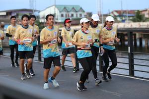 BIB: 1048, 1125, 766
                            <button type="button" onclick="openModal(13106798)" class="btn btn-primary btn-sm float-right btn-popup" data-toggle="modal" data-target=".modal-high-quality">
                        <i class="fas fa-shopping-cart"></i> Add to Cart
                    </button>
                                            <button type="button" onclick="isThisMe(13106798, true)" class="btn btn-success btn-sm float-right btn-popup btn-isme hidden" data-toggle="tooltip" data-placement="bottom" title="นี่คือรูปของคุณใช่ไหม คลิกที่นี่เพื่อเอาเข้าอัลบั้ม">
                        <i class="fas fa-plus"></i> Add to album
                    </button>
                    <button type="button" onclick="isThisMe(13106798, false)" class="btn btn-warning btn-sm float-right btn-popup btn-isnotme hidden">
                        <i class="fas fa-ban"></i> Remove from album
                    </button>