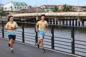 BIB: 1099, 1037
                            <button type="button" onclick="openModal(13107004)" class="btn btn-primary btn-sm float-right btn-popup" data-toggle="modal" data-target=".modal-high-quality">
                        <i class="fas fa-shopping-cart"></i> Add to Cart
                    </button>
                                            <button type="button" onclick="isThisMe(13107004, true)" class="btn btn-success btn-sm float-right btn-popup btn-isme hidden" data-toggle="tooltip" data-placement="bottom" title="นี่คือรูปของคุณใช่ไหม คลิกที่นี่เพื่อเอาเข้าอัลบั้ม">
                        <i class="fas fa-plus"></i> Add to album
                    </button>
                    <button type="button" onclick="isThisMe(13107004, false)" class="btn btn-warning btn-sm float-right btn-popup btn-isnotme hidden">
                        <i class="fas fa-ban"></i> Remove from album
                    </button>