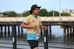 BIB: 304
                            <button type="button" onclick="openModal(13106614)" class="btn btn-primary btn-sm float-right btn-popup" data-toggle="modal" data-target=".modal-high-quality">
                        <i class="fas fa-shopping-cart"></i> Add to Cart
                    </button>
                                            <button type="button" onclick="isThisMe(13106614, true)" class="btn btn-success btn-sm float-right btn-popup btn-isme hidden" data-toggle="tooltip" data-placement="bottom" title="นี่คือรูปของคุณใช่ไหม คลิกที่นี่เพื่อเอาเข้าอัลบั้ม">
                        <i class="fas fa-plus"></i> Add to album
                    </button>
                    <button type="button" onclick="isThisMe(13106614, false)" class="btn btn-warning btn-sm float-right btn-popup btn-isnotme hidden">
                        <i class="fas fa-ban"></i> Remove from album
                    </button>