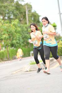 BIB: 140, 5057
                            <button type="button" onclick="openModal(13066199)" class="btn btn-primary btn-sm float-right btn-popup" data-toggle="modal" data-target=".modal-high-quality">
                        <i class="fas fa-shopping-cart"></i> Add to Cart
                    </button>
                                            <button type="button" onclick="isThisMe(13066199, true)" class="btn btn-success btn-sm float-right btn-popup btn-isme hidden" data-toggle="tooltip" data-placement="bottom" title="นี่คือรูปของคุณใช่ไหม คลิกที่นี่เพื่อเอาเข้าอัลบั้ม">
                        <i class="fas fa-plus"></i> Add to album
                    </button>
                    <button type="button" onclick="isThisMe(13066199, false)" class="btn btn-warning btn-sm float-right btn-popup btn-isnotme hidden">
                        <i class="fas fa-ban"></i> Remove from album
                    </button>