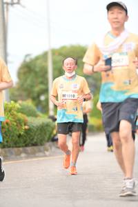 BIB: 1010
                            <button type="button" onclick="openModal(13065145)" class="btn btn-primary btn-sm float-right btn-popup" data-toggle="modal" data-target=".modal-high-quality">
                        <i class="fas fa-shopping-cart"></i> Add to Cart
                    </button>
                                            <button type="button" onclick="isThisMe(13065145, true)" class="btn btn-success btn-sm float-right btn-popup btn-isme hidden" data-toggle="tooltip" data-placement="bottom" title="นี่คือรูปของคุณใช่ไหม คลิกที่นี่เพื่อเอาเข้าอัลบั้ม">
                        <i class="fas fa-plus"></i> Add to album
                    </button>
                    <button type="button" onclick="isThisMe(13065145, false)" class="btn btn-warning btn-sm float-right btn-popup btn-isnotme hidden">
                        <i class="fas fa-ban"></i> Remove from album
                    </button>