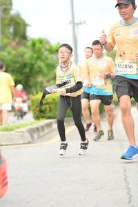 BIB: 2856, 2212
                            <button type="button" onclick="openModal(13066094)" class="btn btn-primary btn-sm float-right btn-popup" data-toggle="modal" data-target=".modal-high-quality">
                        <i class="fas fa-shopping-cart"></i> Add to Cart
                    </button>
                                            <button type="button" onclick="isThisMe(13066094, true)" class="btn btn-success btn-sm float-right btn-popup btn-isme hidden" data-toggle="tooltip" data-placement="bottom" title="นี่คือรูปของคุณใช่ไหม คลิกที่นี่เพื่อเอาเข้าอัลบั้ม">
                        <i class="fas fa-plus"></i> Add to album
                    </button>
                    <button type="button" onclick="isThisMe(13066094, false)" class="btn btn-warning btn-sm float-right btn-popup btn-isnotme hidden">
                        <i class="fas fa-ban"></i> Remove from album
                    </button>