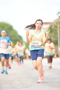 BIB: 5131
                            <button type="button" onclick="openModal(13066003)" class="btn btn-primary btn-sm float-right btn-popup" data-toggle="modal" data-target=".modal-high-quality">
                        <i class="fas fa-shopping-cart"></i> Add to Cart
                    </button>
                                            <button type="button" onclick="isThisMe(13066003, true)" class="btn btn-success btn-sm float-right btn-popup btn-isme hidden" data-toggle="tooltip" data-placement="bottom" title="นี่คือรูปของคุณใช่ไหม คลิกที่นี่เพื่อเอาเข้าอัลบั้ม">
                        <i class="fas fa-plus"></i> Add to album
                    </button>
                    <button type="button" onclick="isThisMe(13066003, false)" class="btn btn-warning btn-sm float-right btn-popup btn-isnotme hidden">
                        <i class="fas fa-ban"></i> Remove from album
                    </button>