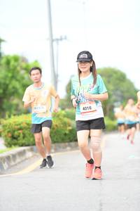 BIB: 239, 4016
                            <button type="button" onclick="openModal(13066479)" class="btn btn-primary btn-sm float-right btn-popup" data-toggle="modal" data-target=".modal-high-quality">
                        <i class="fas fa-shopping-cart"></i> Add to Cart
                    </button>
                                            <button type="button" onclick="isThisMe(13066479, true)" class="btn btn-success btn-sm float-right btn-popup btn-isme hidden" data-toggle="tooltip" data-placement="bottom" title="นี่คือรูปของคุณใช่ไหม คลิกที่นี่เพื่อเอาเข้าอัลบั้ม">
                        <i class="fas fa-plus"></i> Add to album
                    </button>
                    <button type="button" onclick="isThisMe(13066479, false)" class="btn btn-warning btn-sm float-right btn-popup btn-isnotme hidden">
                        <i class="fas fa-ban"></i> Remove from album
                    </button>