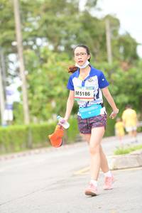 BIB: 5186
                            <button type="button" onclick="openModal(13066149)" class="btn btn-primary btn-sm float-right btn-popup" data-toggle="modal" data-target=".modal-high-quality">
                        <i class="fas fa-shopping-cart"></i> Add to Cart
                    </button>
                                            <button type="button" onclick="isThisMe(13066149, true)" class="btn btn-success btn-sm float-right btn-popup btn-isme hidden" data-toggle="tooltip" data-placement="bottom" title="นี่คือรูปของคุณใช่ไหม คลิกที่นี่เพื่อเอาเข้าอัลบั้ม">
                        <i class="fas fa-plus"></i> Add to album
                    </button>
                    <button type="button" onclick="isThisMe(13066149, false)" class="btn btn-warning btn-sm float-right btn-popup btn-isnotme hidden">
                        <i class="fas fa-ban"></i> Remove from album
                    </button>