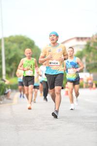 BIB: 1434
                            <button type="button" onclick="openModal(13065846)" class="btn btn-primary btn-sm float-right btn-popup" data-toggle="modal" data-target=".modal-high-quality">
                        <i class="fas fa-shopping-cart"></i> Add to Cart
                    </button>
                                            <button type="button" onclick="isThisMe(13065846, true)" class="btn btn-success btn-sm float-right btn-popup btn-isme hidden" data-toggle="tooltip" data-placement="bottom" title="นี่คือรูปของคุณใช่ไหม คลิกที่นี่เพื่อเอาเข้าอัลบั้ม">
                        <i class="fas fa-plus"></i> Add to album
                    </button>
                    <button type="button" onclick="isThisMe(13065846, false)" class="btn btn-warning btn-sm float-right btn-popup btn-isnotme hidden">
                        <i class="fas fa-ban"></i> Remove from album
                    </button>