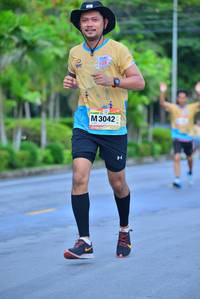 BIB: 3042
                            <button type="button" onclick="openModal(13153994)" class="btn btn-primary btn-sm float-right btn-popup" data-toggle="modal" data-target=".modal-high-quality">
                        <i class="fas fa-shopping-cart"></i> Add to Cart
                    </button>
                                            <button type="button" onclick="isThisMe(13153994, true)" class="btn btn-success btn-sm float-right btn-popup btn-isme hidden" data-toggle="tooltip" data-placement="bottom" title="นี่คือรูปของคุณใช่ไหม คลิกที่นี่เพื่อเอาเข้าอัลบั้ม">
                        <i class="fas fa-plus"></i> Add to album
                    </button>
                    <button type="button" onclick="isThisMe(13153994, false)" class="btn btn-warning btn-sm float-right btn-popup btn-isnotme hidden">
                        <i class="fas fa-ban"></i> Remove from album
                    </button>