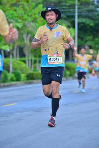 BIB: 3042
                            <button type="button" onclick="openModal(13153984)" class="btn btn-primary btn-sm float-right btn-popup" data-toggle="modal" data-target=".modal-high-quality">
                        <i class="fas fa-shopping-cart"></i> Add to Cart
                    </button>
                                            <button type="button" onclick="isThisMe(13153984, true)" class="btn btn-success btn-sm float-right btn-popup btn-isme hidden" data-toggle="tooltip" data-placement="bottom" title="นี่คือรูปของคุณใช่ไหม คลิกที่นี่เพื่อเอาเข้าอัลบั้ม">
                        <i class="fas fa-plus"></i> Add to album
                    </button>
                    <button type="button" onclick="isThisMe(13153984, false)" class="btn btn-warning btn-sm float-right btn-popup btn-isnotme hidden">
                        <i class="fas fa-ban"></i> Remove from album
                    </button>