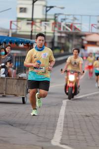 BIB: 284
                            <button type="button" onclick="openModal(13147764)" class="btn btn-primary btn-sm float-right btn-popup" data-toggle="modal" data-target=".modal-high-quality">
                        <i class="fas fa-shopping-cart"></i> Add to Cart
                    </button>
                                            <button type="button" onclick="isThisMe(13147764, true)" class="btn btn-success btn-sm float-right btn-popup btn-isme hidden" data-toggle="tooltip" data-placement="bottom" title="นี่คือรูปของคุณใช่ไหม คลิกที่นี่เพื่อเอาเข้าอัลบั้ม">
                        <i class="fas fa-plus"></i> Add to album
                    </button>
                    <button type="button" onclick="isThisMe(13147764, false)" class="btn btn-warning btn-sm float-right btn-popup btn-isnotme hidden">
                        <i class="fas fa-ban"></i> Remove from album
                    </button>