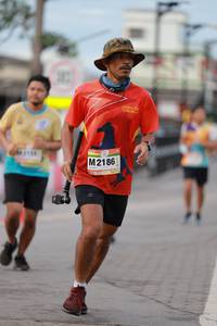 BIB: 2186
                            <button type="button" onclick="openModal(13147828)" class="btn btn-primary btn-sm float-right btn-popup" data-toggle="modal" data-target=".modal-high-quality">
                        <i class="fas fa-shopping-cart"></i> Add to Cart
                    </button>
                                            <button type="button" onclick="isThisMe(13147828, true)" class="btn btn-success btn-sm float-right btn-popup btn-isme hidden" data-toggle="tooltip" data-placement="bottom" title="นี่คือรูปของคุณใช่ไหม คลิกที่นี่เพื่อเอาเข้าอัลบั้ม">
                        <i class="fas fa-plus"></i> Add to album
                    </button>
                    <button type="button" onclick="isThisMe(13147828, false)" class="btn btn-warning btn-sm float-right btn-popup btn-isnotme hidden">
                        <i class="fas fa-ban"></i> Remove from album
                    </button>