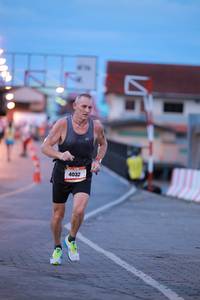 BIB: 4032
                            <button type="button" onclick="openModal(13146987)" class="btn btn-primary btn-sm float-right btn-popup" data-toggle="modal" data-target=".modal-high-quality">
                        <i class="fas fa-shopping-cart"></i> Add to Cart
                    </button>
                                            <button type="button" onclick="isThisMe(13146987, true)" class="btn btn-success btn-sm float-right btn-popup btn-isme hidden" data-toggle="tooltip" data-placement="bottom" title="นี่คือรูปของคุณใช่ไหม คลิกที่นี่เพื่อเอาเข้าอัลบั้ม">
                        <i class="fas fa-plus"></i> Add to album
                    </button>
                    <button type="button" onclick="isThisMe(13146987, false)" class="btn btn-warning btn-sm float-right btn-popup btn-isnotme hidden">
                        <i class="fas fa-ban"></i> Remove from album
                    </button>