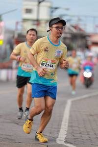 BIB: 2144
                            <button type="button" onclick="openModal(13147788)" class="btn btn-primary btn-sm float-right btn-popup" data-toggle="modal" data-target=".modal-high-quality">
                        <i class="fas fa-shopping-cart"></i> Add to Cart
                    </button>
                                            <button type="button" onclick="isThisMe(13147788, true)" class="btn btn-success btn-sm float-right btn-popup btn-isme hidden" data-toggle="tooltip" data-placement="bottom" title="นี่คือรูปของคุณใช่ไหม คลิกที่นี่เพื่อเอาเข้าอัลบั้ม">
                        <i class="fas fa-plus"></i> Add to album
                    </button>
                    <button type="button" onclick="isThisMe(13147788, false)" class="btn btn-warning btn-sm float-right btn-popup btn-isnotme hidden">
                        <i class="fas fa-ban"></i> Remove from album
                    </button>