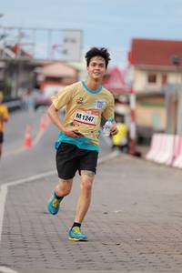 BIB: 1247
                            <button type="button" onclick="openModal(13147797)" class="btn btn-primary btn-sm float-right btn-popup" data-toggle="modal" data-target=".modal-high-quality">
                        <i class="fas fa-shopping-cart"></i> Add to Cart
                    </button>
                                            <button type="button" onclick="isThisMe(13147797, true)" class="btn btn-success btn-sm float-right btn-popup btn-isme hidden" data-toggle="tooltip" data-placement="bottom" title="นี่คือรูปของคุณใช่ไหม คลิกที่นี่เพื่อเอาเข้าอัลบั้ม">
                        <i class="fas fa-plus"></i> Add to album
                    </button>
                    <button type="button" onclick="isThisMe(13147797, false)" class="btn btn-warning btn-sm float-right btn-popup btn-isnotme hidden">
                        <i class="fas fa-ban"></i> Remove from album
                    </button>