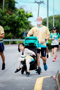 BIB: 
                            <button type="button" onclick="openModal(13139195)" class="btn btn-primary btn-sm float-right btn-popup" data-toggle="modal" data-target=".modal-high-quality">
                        <i class="fas fa-shopping-cart"></i> Add to Cart
                    </button>
                                            <button type="button" onclick="isThisMe(13139195, true)" class="btn btn-success btn-sm float-right btn-popup btn-isme hidden" data-toggle="tooltip" data-placement="bottom" title="นี่คือรูปของคุณใช่ไหม คลิกที่นี่เพื่อเอาเข้าอัลบั้ม">
                        <i class="fas fa-plus"></i> Add to album
                    </button>
                    <button type="button" onclick="isThisMe(13139195, false)" class="btn btn-warning btn-sm float-right btn-popup btn-isnotme hidden">
                        <i class="fas fa-ban"></i> Remove from album
                    </button>