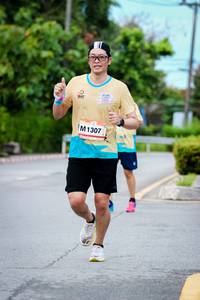 BIB: 1307
                            <button type="button" onclick="openModal(13135343)" class="btn btn-primary btn-sm float-right btn-popup" data-toggle="modal" data-target=".modal-high-quality">
                        <i class="fas fa-shopping-cart"></i> Add to Cart
                    </button>
                                            <button type="button" onclick="isThisMe(13135343, true)" class="btn btn-success btn-sm float-right btn-popup btn-isme hidden" data-toggle="tooltip" data-placement="bottom" title="นี่คือรูปของคุณใช่ไหม คลิกที่นี่เพื่อเอาเข้าอัลบั้ม">
                        <i class="fas fa-plus"></i> Add to album
                    </button>
                    <button type="button" onclick="isThisMe(13135343, false)" class="btn btn-warning btn-sm float-right btn-popup btn-isnotme hidden">
                        <i class="fas fa-ban"></i> Remove from album
                    </button>