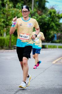 BIB: 1307
                            <button type="button" onclick="openModal(13135340)" class="btn btn-primary btn-sm float-right btn-popup" data-toggle="modal" data-target=".modal-high-quality">
                        <i class="fas fa-shopping-cart"></i> Add to Cart
                    </button>
                                            <button type="button" onclick="isThisMe(13135340, true)" class="btn btn-success btn-sm float-right btn-popup btn-isme hidden" data-toggle="tooltip" data-placement="bottom" title="นี่คือรูปของคุณใช่ไหม คลิกที่นี่เพื่อเอาเข้าอัลบั้ม">
                        <i class="fas fa-plus"></i> Add to album
                    </button>
                    <button type="button" onclick="isThisMe(13135340, false)" class="btn btn-warning btn-sm float-right btn-popup btn-isnotme hidden">
                        <i class="fas fa-ban"></i> Remove from album
                    </button>