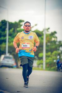 BIB: 4006
                            <button type="button" onclick="openModal(13118292)" class="btn btn-primary btn-sm float-right btn-popup" data-toggle="modal" data-target=".modal-high-quality">
                        <i class="fas fa-shopping-cart"></i> Add to Cart
                    </button>
                                            <button type="button" onclick="isThisMe(13118292, true)" class="btn btn-success btn-sm float-right btn-popup btn-isme hidden" data-toggle="tooltip" data-placement="bottom" title="นี่คือรูปของคุณใช่ไหม คลิกที่นี่เพื่อเอาเข้าอัลบั้ม">
                        <i class="fas fa-plus"></i> Add to album
                    </button>
                    <button type="button" onclick="isThisMe(13118292, false)" class="btn btn-warning btn-sm float-right btn-popup btn-isnotme hidden">
                        <i class="fas fa-ban"></i> Remove from album
                    </button>