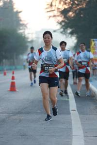 BIB: 212
                            <button type="button" onclick="openModal(6273403)" class="btn btn-primary btn-sm float-right btn-popup" data-toggle="modal" data-target=".modal-high-quality">
                        <i class="fas fa-shopping-cart"></i> Add to Cart
                    </button>
                                            <button type="button" onclick="isThisMe(6273403, true)" class="btn btn-success btn-sm float-right btn-popup btn-isme hidden" data-toggle="tooltip" data-placement="bottom" title="นี่คือรูปของคุณใช่ไหม คลิกที่นี่เพื่อเอาเข้าอัลบั้ม">
                        <i class="fas fa-plus"></i> Add to album
                    </button>
                    <button type="button" onclick="isThisMe(6273403, false)" class="btn btn-warning btn-sm float-right btn-popup btn-isnotme hidden">
                        <i class="fas fa-ban"></i> Remove from album
                    </button>