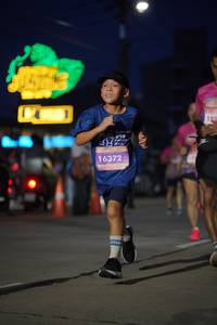 BIB: 189, 16372
                            <button type="button" onclick="openModal(24677278)" class="btn btn-primary btn-sm float-right btn-popup" data-toggle="modal" data-target=".modal-high-quality">
                        <i class="fas fa-shopping-cart"></i> Add to Cart
                    </button>
                                            <button type="button" onclick="isThisMe(24677278, true)" class="btn btn-success btn-sm float-right btn-popup btn-isme hidden" data-toggle="tooltip" data-placement="bottom" title="นี่คือรูปของคุณใช่ไหม คลิกที่นี่เพื่อเอาเข้าอัลบั้ม">
                        <i class="fas fa-plus"></i> Add to album
                    </button>
                    <button type="button" onclick="isThisMe(24677278, false)" class="btn btn-warning btn-sm float-right btn-popup btn-isnotme hidden">
                        <i class="fas fa-ban"></i> Remove from album
                    </button>