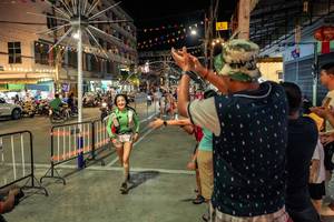 BIB: 
                            <button type="button" onclick="openModal(24870428)" class="btn btn-primary btn-sm float-right btn-popup" data-toggle="modal" data-target=".modal-high-quality">
                        <i class="fas fa-shopping-cart"></i> Add to Cart
                    </button>
                                            <button type="button" onclick="isThisMe(24870428, true)" class="btn btn-success btn-sm float-right btn-popup btn-isme hidden" data-toggle="tooltip" data-placement="bottom" title="นี่คือรูปของคุณใช่ไหม คลิกที่นี่เพื่อเอาเข้าอัลบั้ม">
                        <i class="fas fa-plus"></i> Add to album
                    </button>
                    <button type="button" onclick="isThisMe(24870428, false)" class="btn btn-warning btn-sm float-right btn-popup btn-isnotme hidden">
                        <i class="fas fa-ban"></i> Remove from album
                    </button>