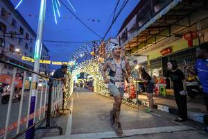 BIB: 5550
                            <button type="button" onclick="openModal(24874185)" class="btn btn-primary btn-sm float-right btn-popup" data-toggle="modal" data-target=".modal-high-quality">
                        <i class="fas fa-shopping-cart"></i> Add to Cart
                    </button>
                                            <button type="button" onclick="isThisMe(24874185, true)" class="btn btn-success btn-sm float-right btn-popup btn-isme hidden" data-toggle="tooltip" data-placement="bottom" title="นี่คือรูปของคุณใช่ไหม คลิกที่นี่เพื่อเอาเข้าอัลบั้ม">
                        <i class="fas fa-plus"></i> Add to album
                    </button>
                    <button type="button" onclick="isThisMe(24874185, false)" class="btn btn-warning btn-sm float-right btn-popup btn-isnotme hidden">
                        <i class="fas fa-ban"></i> Remove from album
                    </button>