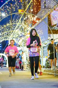 BIB: 18995, 18108
                            <button type="button" onclick="openModal(24696527)" class="btn btn-primary btn-sm float-right btn-popup" data-toggle="modal" data-target=".modal-high-quality">
                        <i class="fas fa-shopping-cart"></i> Add to Cart
                    </button>
                                            <button type="button" onclick="isThisMe(24696527, true)" class="btn btn-success btn-sm float-right btn-popup btn-isme hidden" data-toggle="tooltip" data-placement="bottom" title="นี่คือรูปของคุณใช่ไหม คลิกที่นี่เพื่อเอาเข้าอัลบั้ม">
                        <i class="fas fa-plus"></i> Add to album
                    </button>
                    <button type="button" onclick="isThisMe(24696527, false)" class="btn btn-warning btn-sm float-right btn-popup btn-isnotme hidden">
                        <i class="fas fa-ban"></i> Remove from album
                    </button>