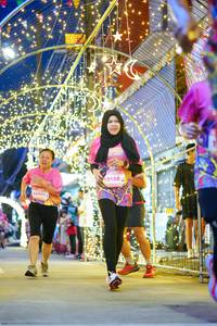 BIB: 18995, 18108
                            <button type="button" onclick="openModal(24696538)" class="btn btn-primary btn-sm float-right btn-popup" data-toggle="modal" data-target=".modal-high-quality">
                        <i class="fas fa-shopping-cart"></i> Add to Cart
                    </button>
                                            <button type="button" onclick="isThisMe(24696538, true)" class="btn btn-success btn-sm float-right btn-popup btn-isme hidden" data-toggle="tooltip" data-placement="bottom" title="นี่คือรูปของคุณใช่ไหม คลิกที่นี่เพื่อเอาเข้าอัลบั้ม">
                        <i class="fas fa-plus"></i> Add to album
                    </button>
                    <button type="button" onclick="isThisMe(24696538, false)" class="btn btn-warning btn-sm float-right btn-popup btn-isnotme hidden">
                        <i class="fas fa-ban"></i> Remove from album
                    </button>